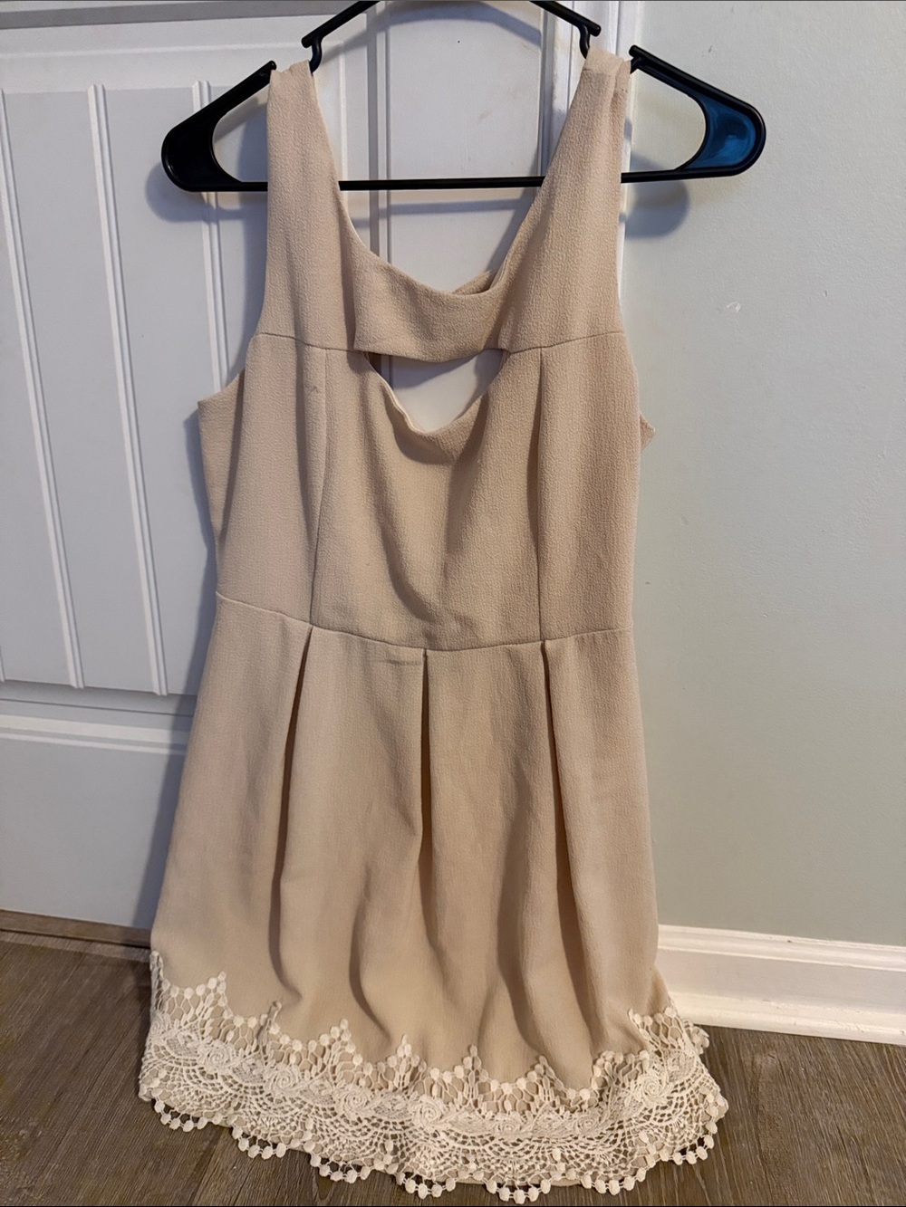 Cream Lace-Hem Sleeveless Dress